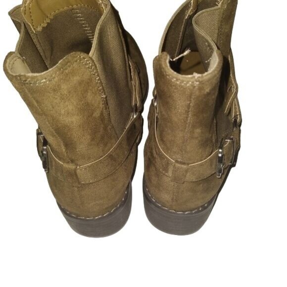 Forever21 Western Booties - Picture 2 of 4